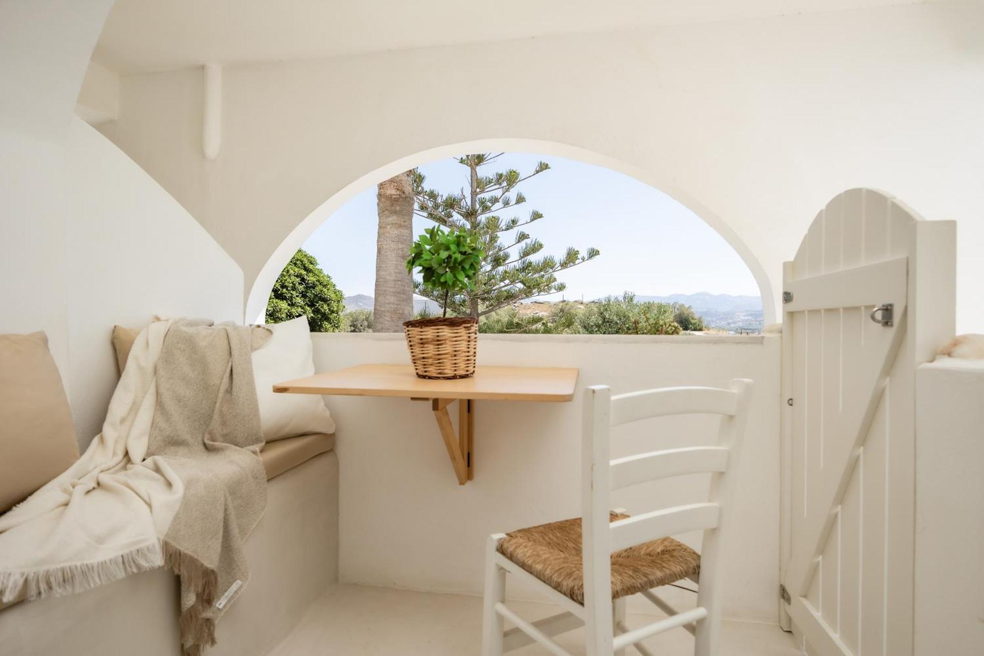 Thea Suites Naxos Agios Prokopios  Dış mekan fotoğraf