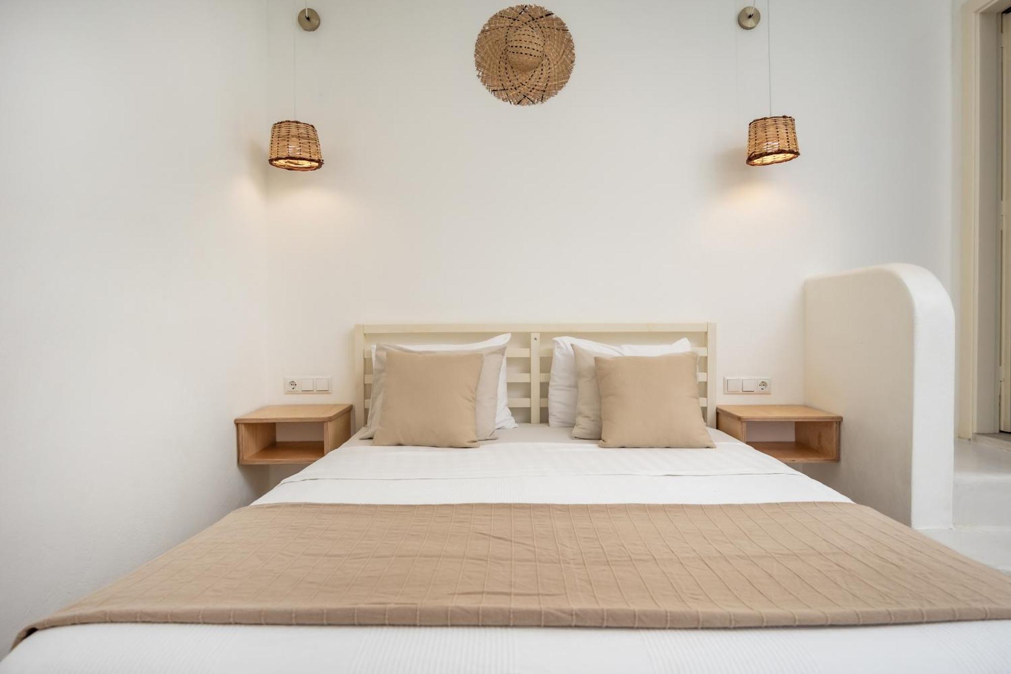 Thea Suites Naxos Agios Prokopios  Dış mekan fotoğraf