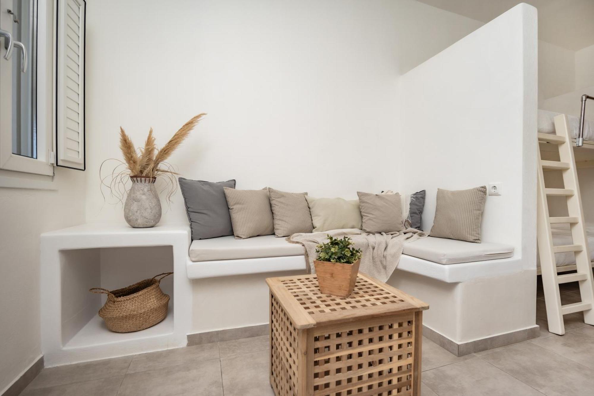 Thea Suites Naxos Agios Prokopios  Dış mekan fotoğraf