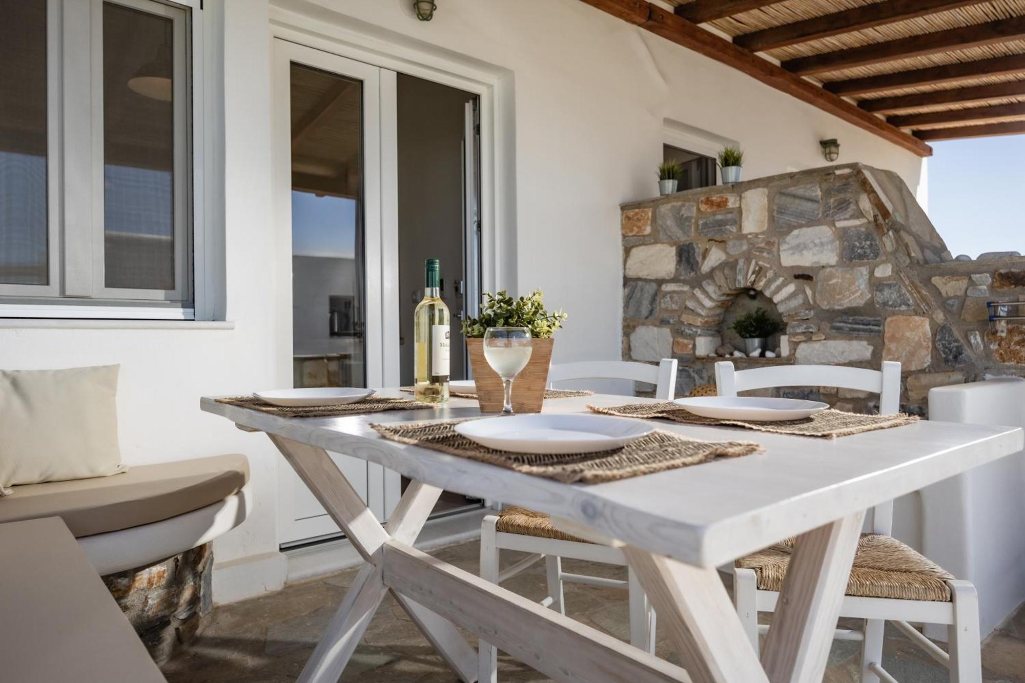Thea Suites Naxos Agios Prokopios  Dış mekan fotoğraf