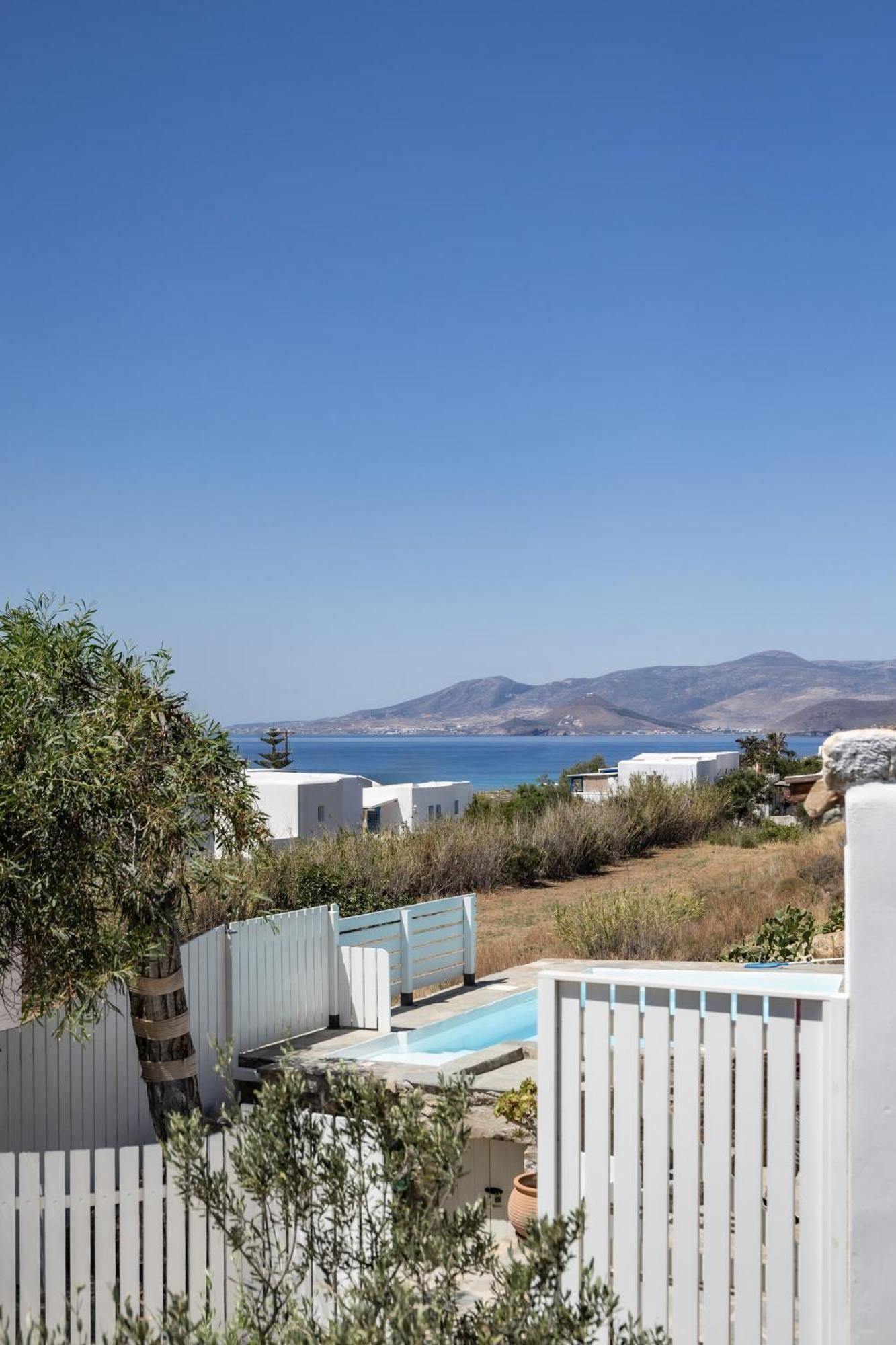 Thea Suites Naxos Agios Prokopios  Dış mekan fotoğraf