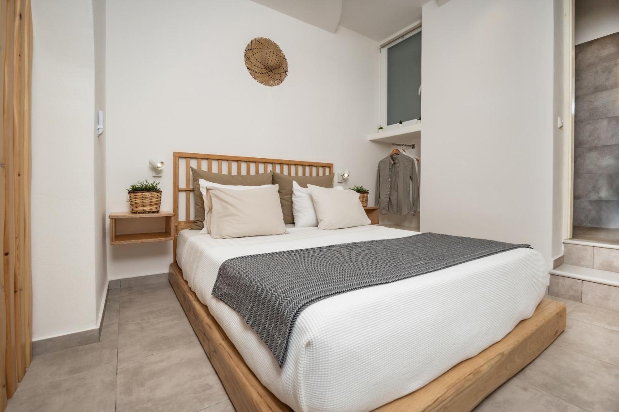 Thea Suites Naxos Agios Prokopios  Dış mekan fotoğraf
