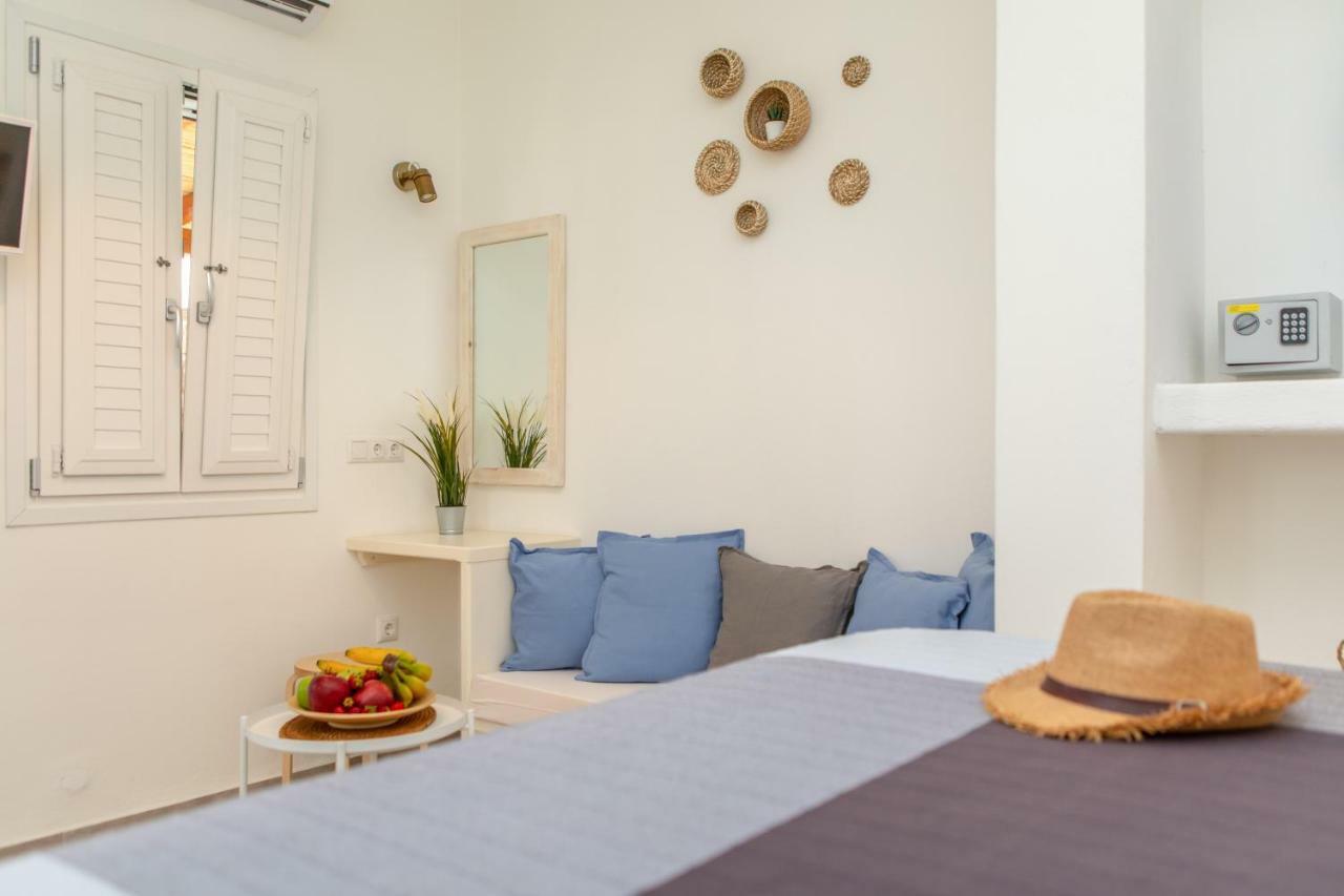 Thea Suites Naxos Agios Prokopios  Dış mekan fotoğraf